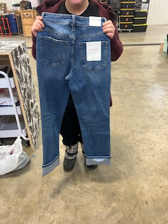 High Rise Lovervet Cuffed Jeans