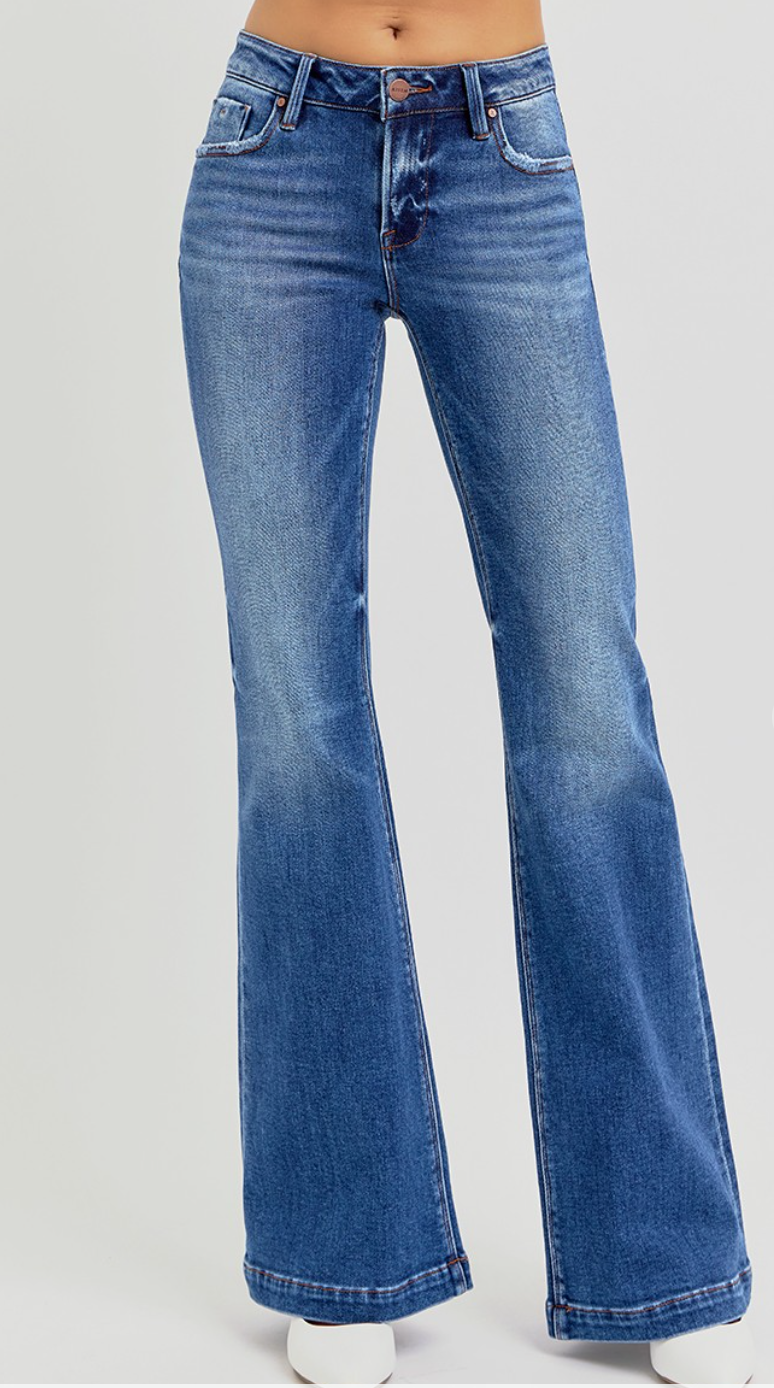 Risen low rise jeans